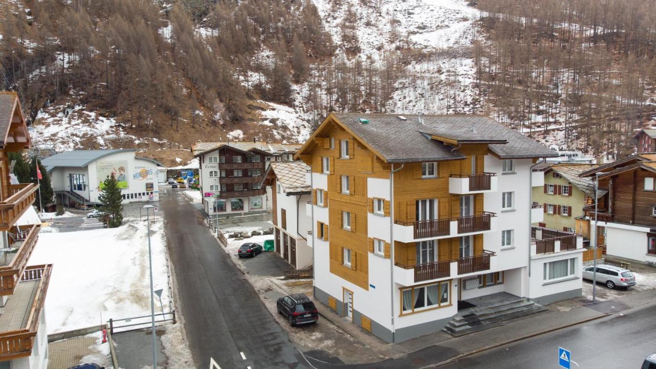 Haus Astoria Saas-Grund Exterior foto